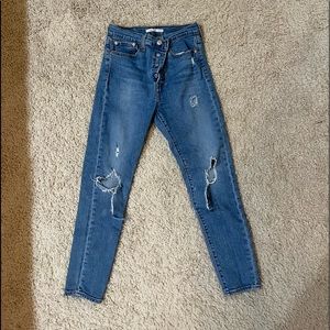Levi’s Wedgie Fit Skinny Jeans